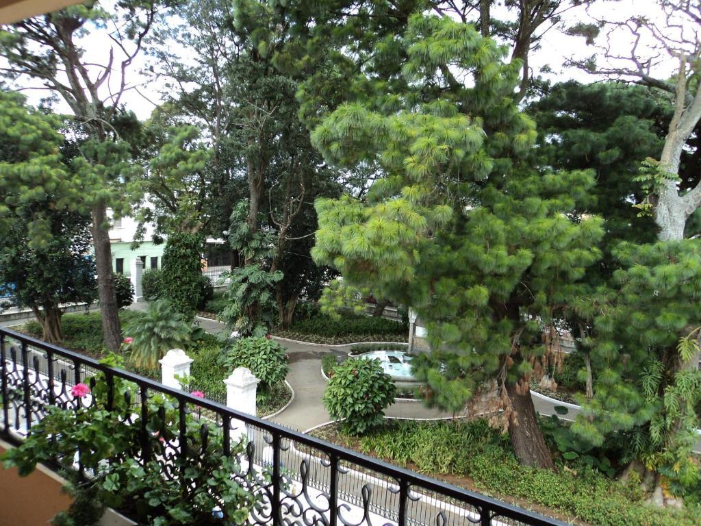 Hotel Cantabria Guatemala City Exterior photo
